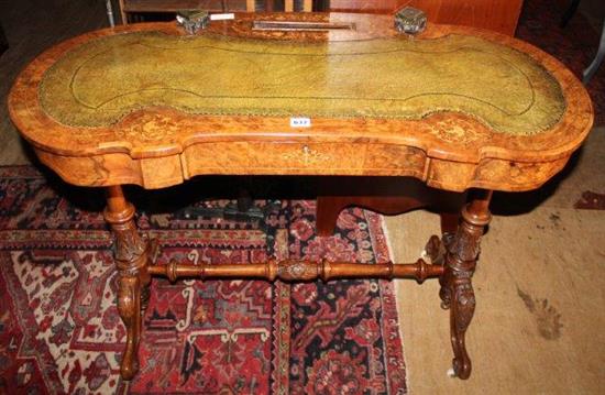 Victorian inlaid walnut shaped toped writing table